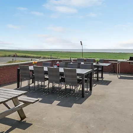 Stilla - 35km From The Sea By Interhome *